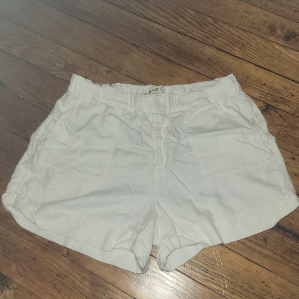 Women's Linen White Shorts